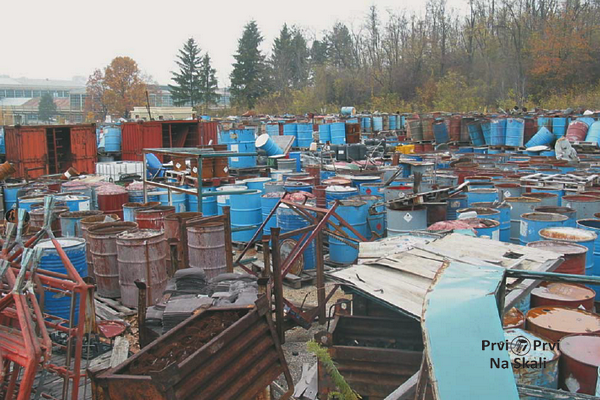 PRVI PRVI NA SKALI UNEP Procena ekoloskih zarista Kragujevac Od sukoba do odrzivog razvoja 2004 2
