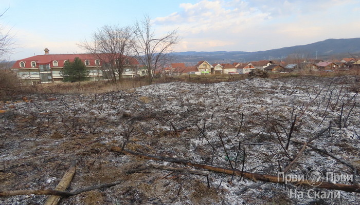 08 PRVI PRVI NA SKALI Kragujevac Ko to pali Metino Brdo, uporno i bez posledica zbog toga 08 PRVI PRVI NA SKALI Kragujevac Ko to pali Metino Brdo, uporno i bez posledica zbog toga